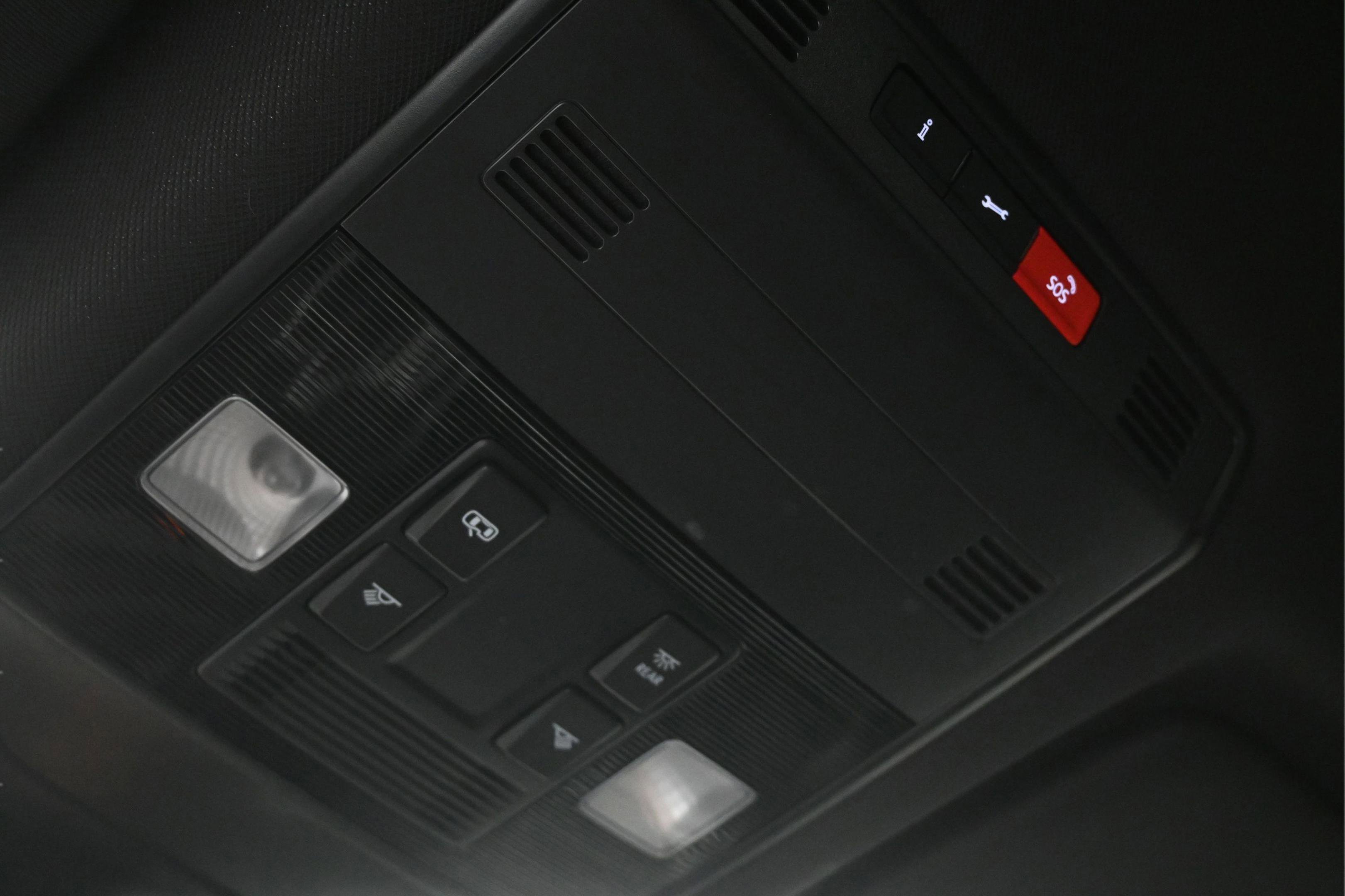 Used 2024 Volkswagen Jetta Sport FWD image 27