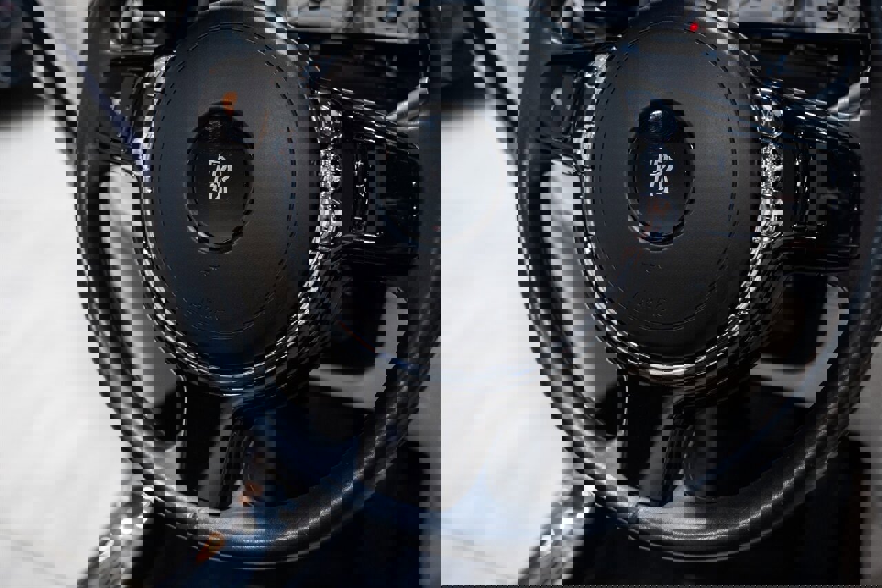 Used 2016 Rolls-Royce Dawn image 50