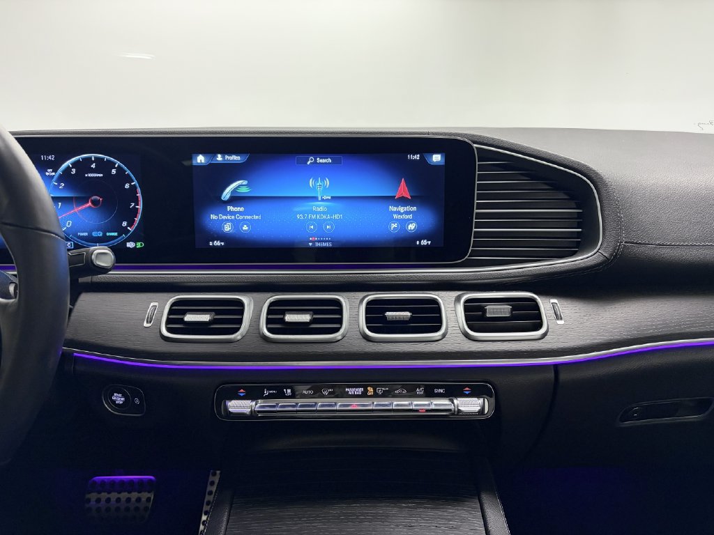 Used 2023 Mercedes-Benz GLS 450 4MATIC image 18