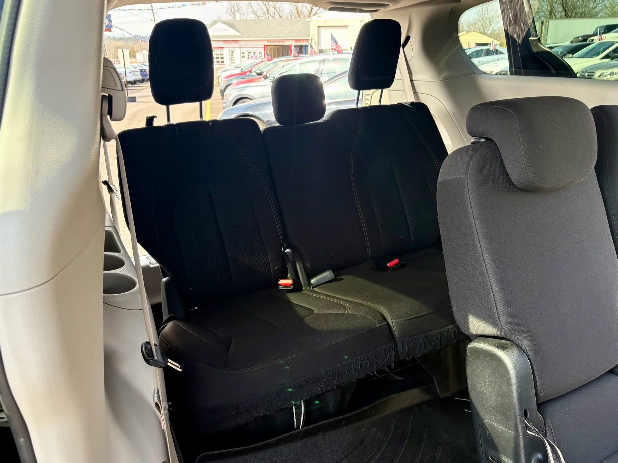 Used 2018 Chrysler Pacifica LX image 27