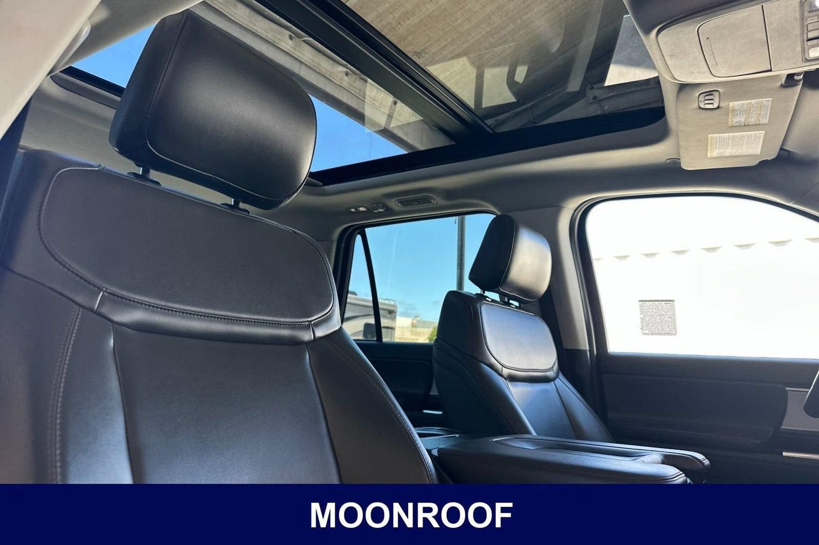 Used 2025 Ford Expedition Active AWD/4WD image 20