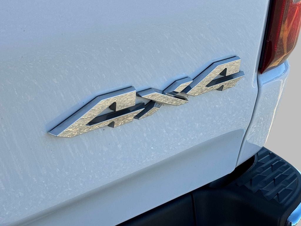 Used 2020 RAM 1500 Laramie AWD/4WD image 11