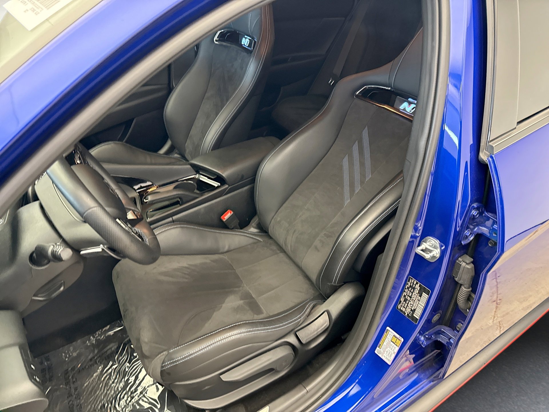 Used 2024 Hyundai Elantra N FWD image 11