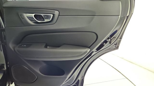 New 2026 Volvo XC60 B5 Plus w/ Climate Package AWD/4WD image 33
