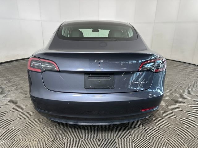 Used 2018 Tesla Model 3 Long Range image 4