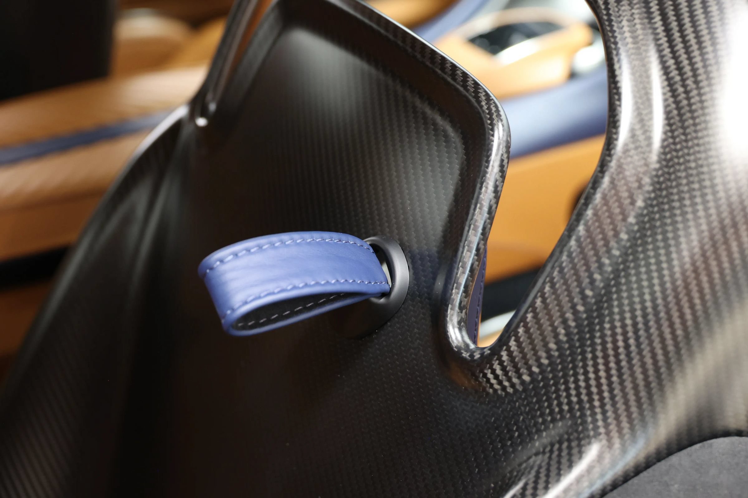 Used 2023 Aston Martin DBS Coupe RWD image 95