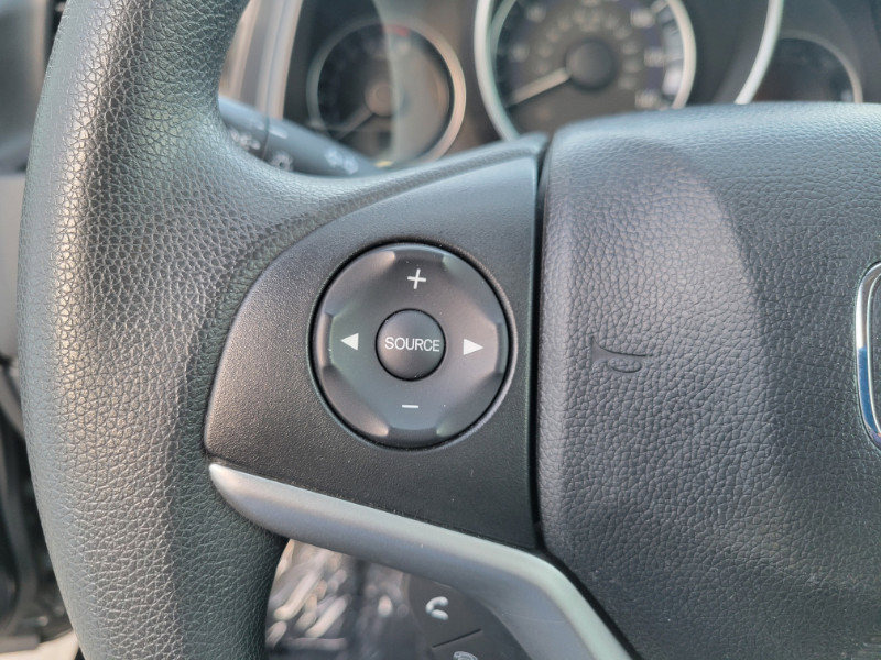 Used 2019 Honda Fit LX image 28