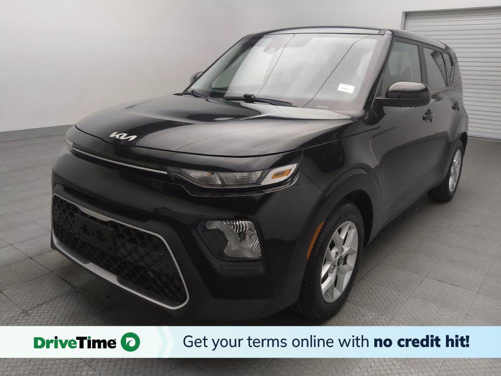 Used 2022 Kia Soul LX w/ Technology Package FWD image 1