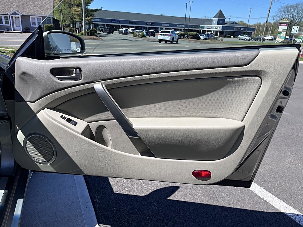 Used 2004 INFINITI G35 Coupe w/ Premium Pkg RWD image 32