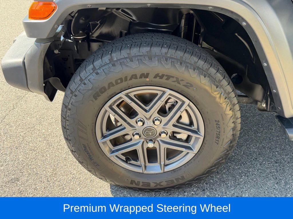 Used 2024 Jeep Wrangler Unlimited Sport AWD/4WD image 12