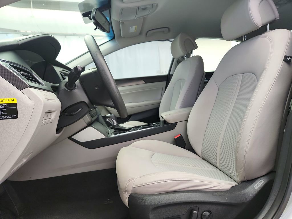Used 2017 Hyundai Sonata Sport w/ Cargo Package FWD image 10