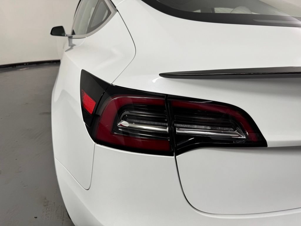 Used 2018 Tesla Model 3 Long Range AWD/4WD image 8