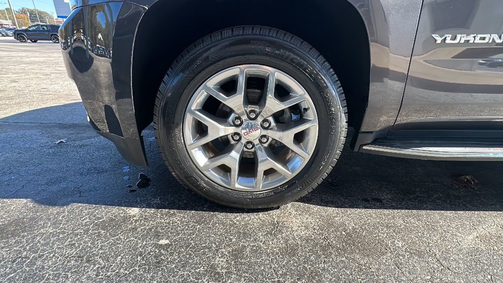 Used 2017 GMC Yukon SLT w/ Open Road Package image 9