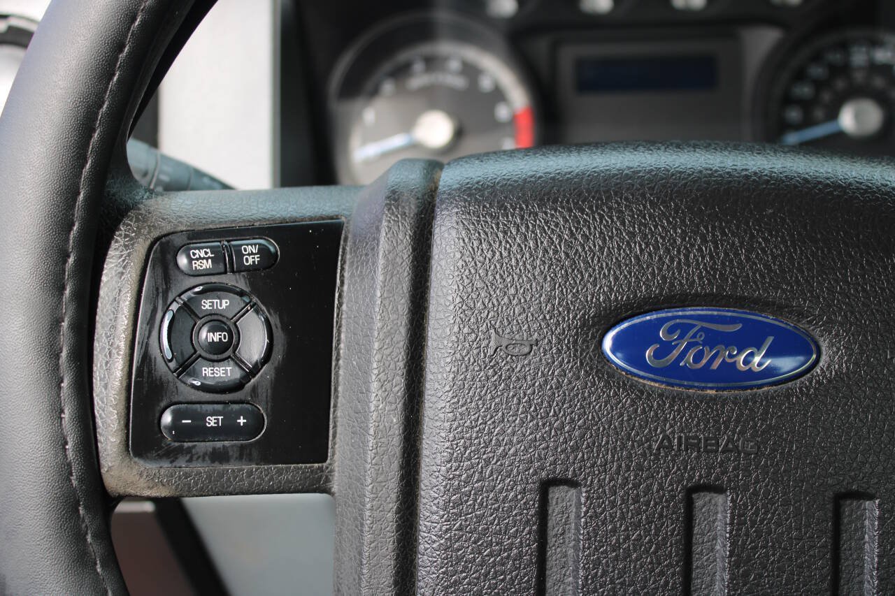 Used 2015 Ford F250 XL w/ Power Equipment Group AWD/4WD image 27