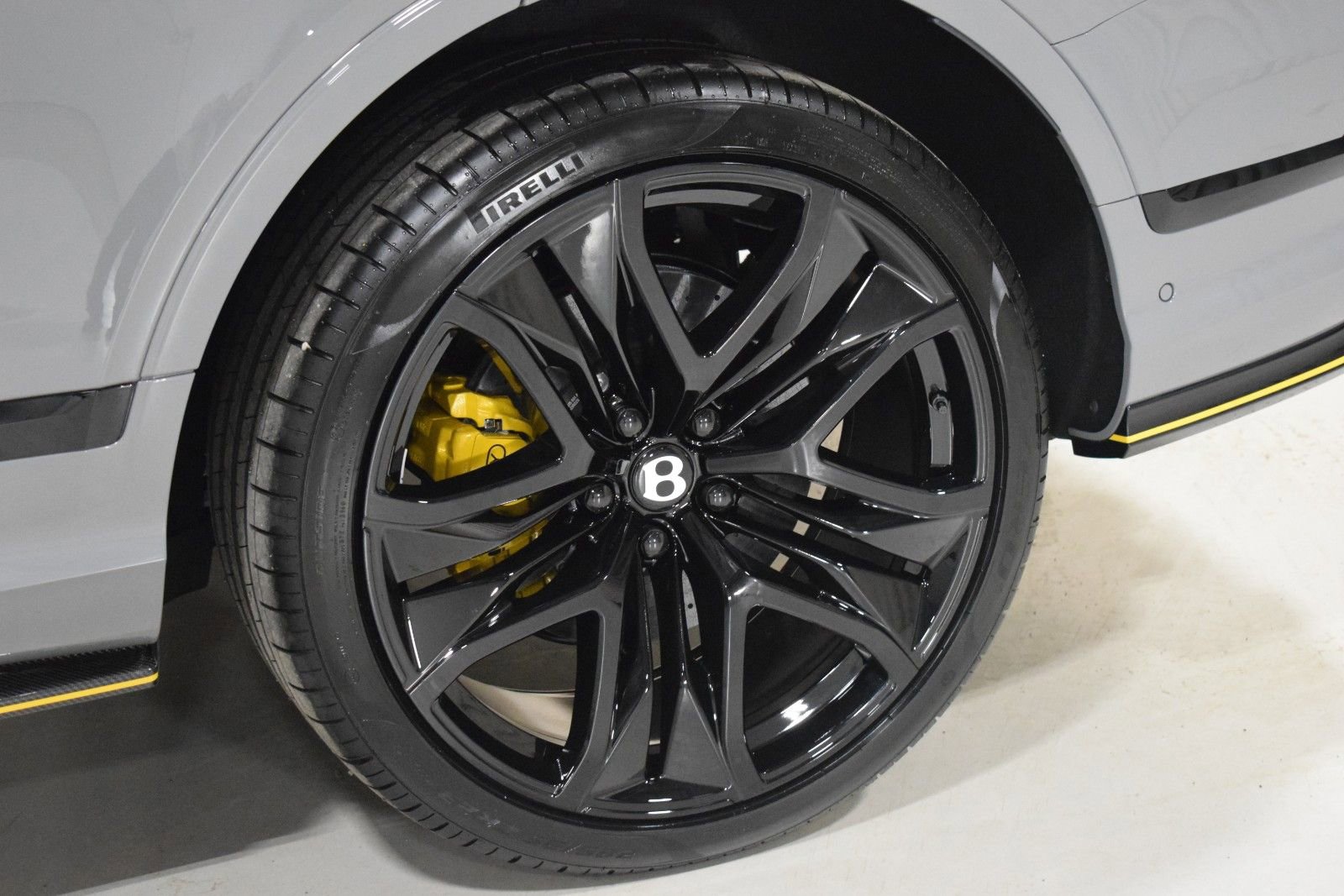 New 2026 Bentley Bentayga Speed image 18