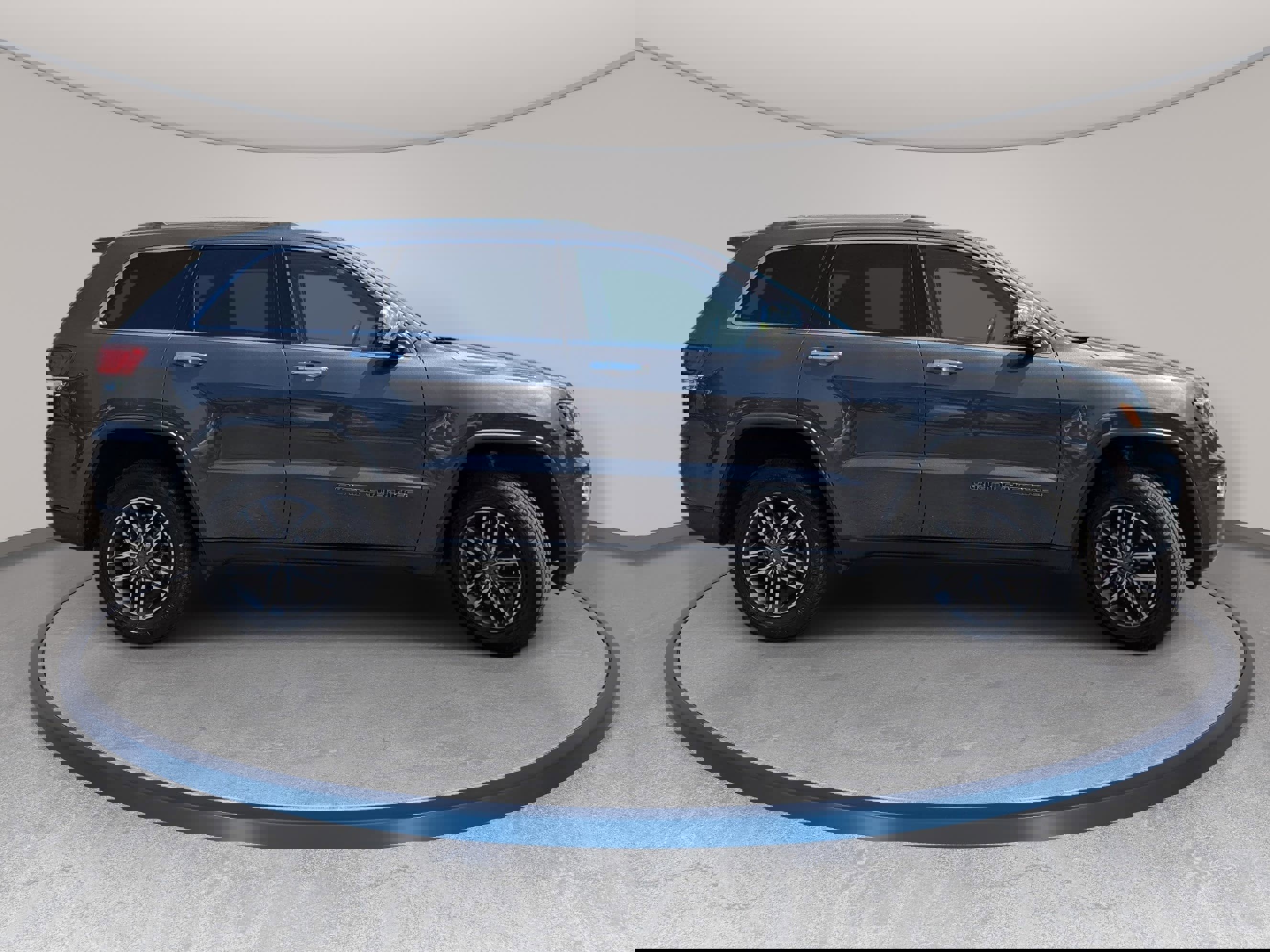 Used 2021 Jeep Grand Cherokee Limited w/ Premium Lighting Group image 4