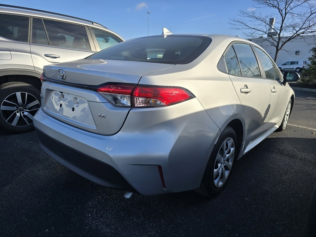 Used 2024 Toyota Corolla LE image 7