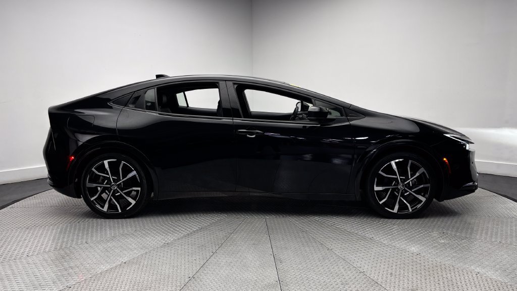 Certified 2023 Toyota Prius Prime FWD image 36