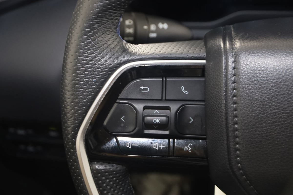 Used 2023 Toyota Tundra Platinum AWD/4WD image 35