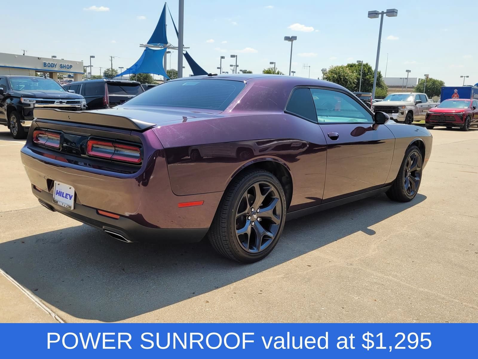 Used 2020 Dodge Challenger SXT w/ Blacktop Package RWD image 4