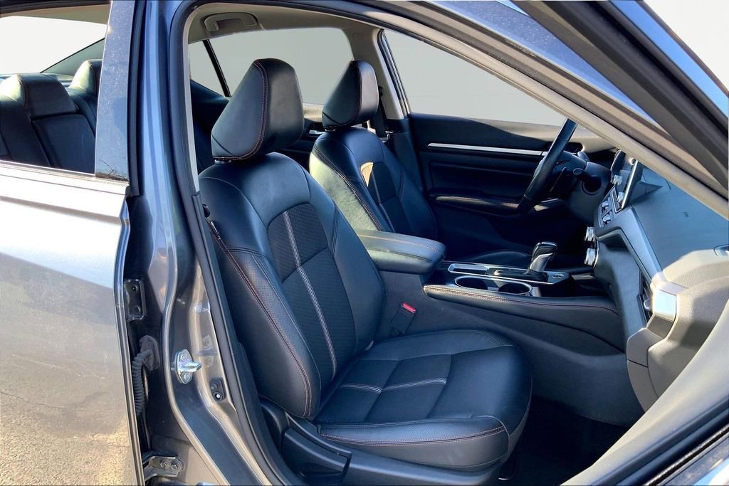 Used 2024 Nissan Altima 2.5 SR image 19