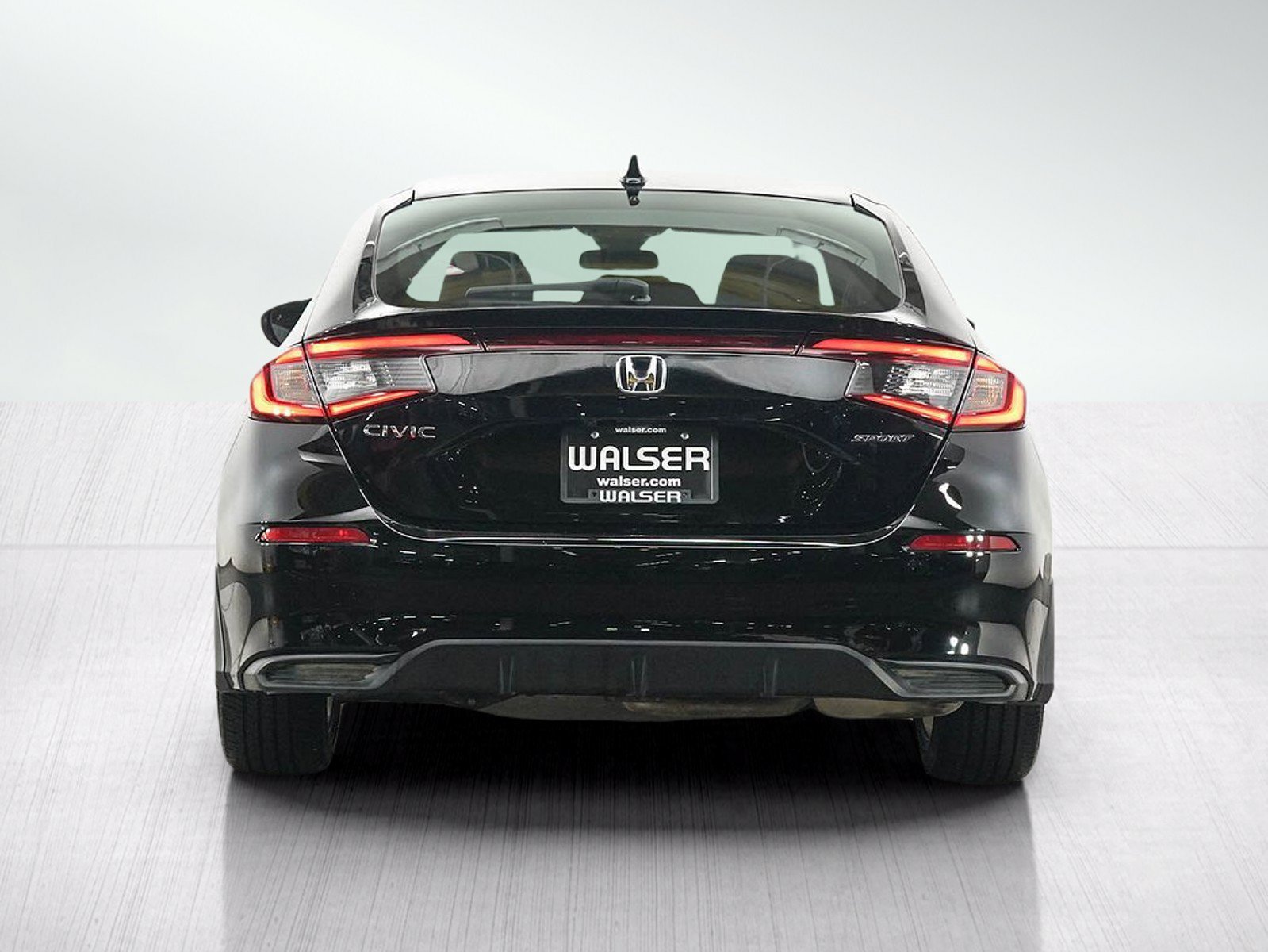 Used 2025 Honda Civic Sport image 4