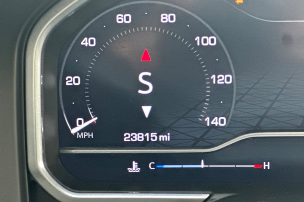 Used 2023 GMC Sierra 1500 AT4X image 26