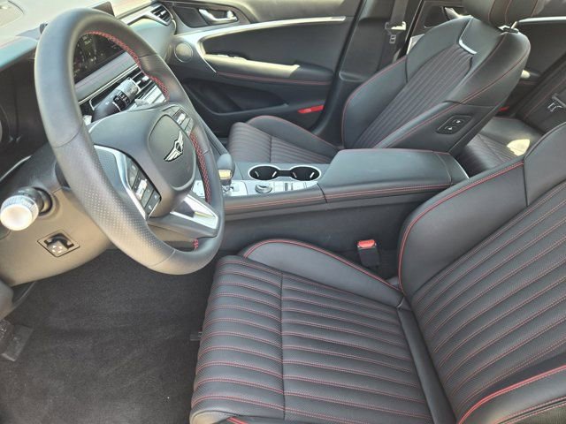 Used 2025 Genesis G70 2.5T w/ Sport Prestige Package image 12