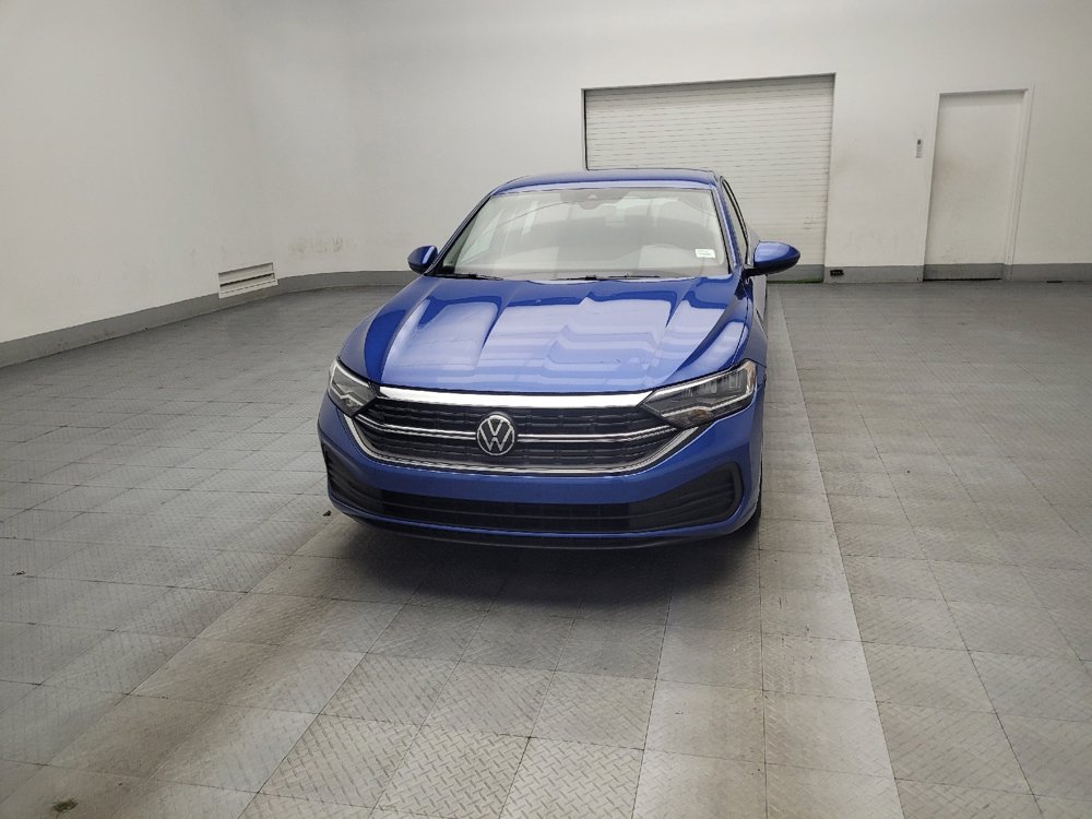 Used 2024 Volkswagen Jetta SE image 15