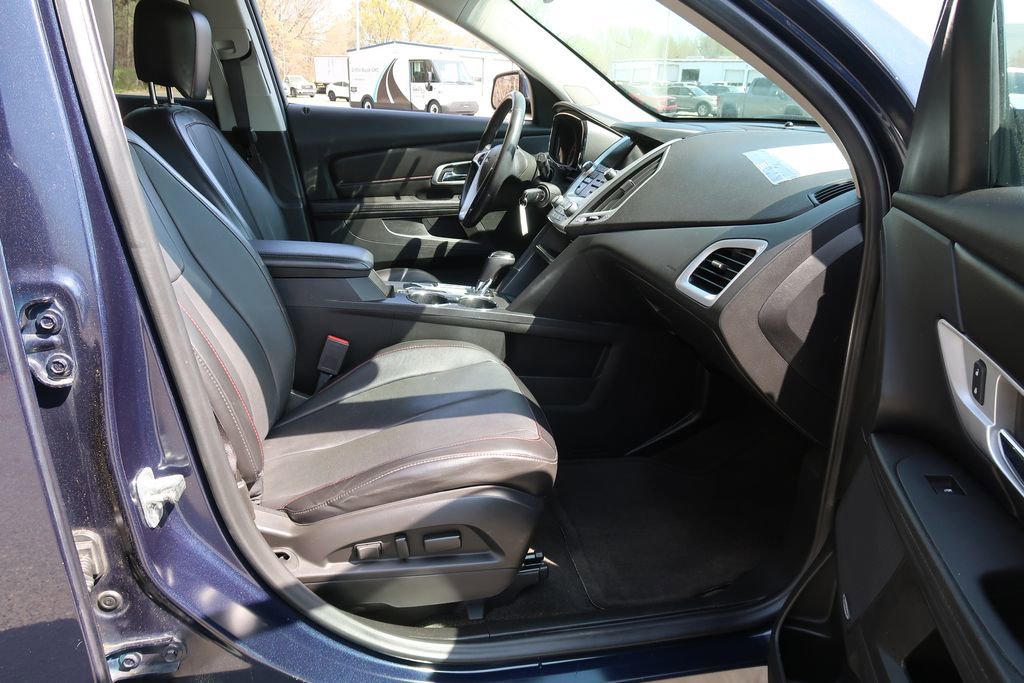 Certified 2017 GMC Terrain SLT w/ Driver Alert Package I image 33