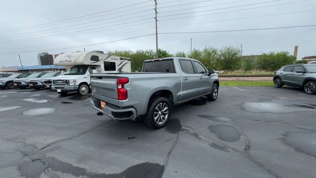 Used 2024 Chevrolet Silverado 1500 LT AWD/4WD image 8