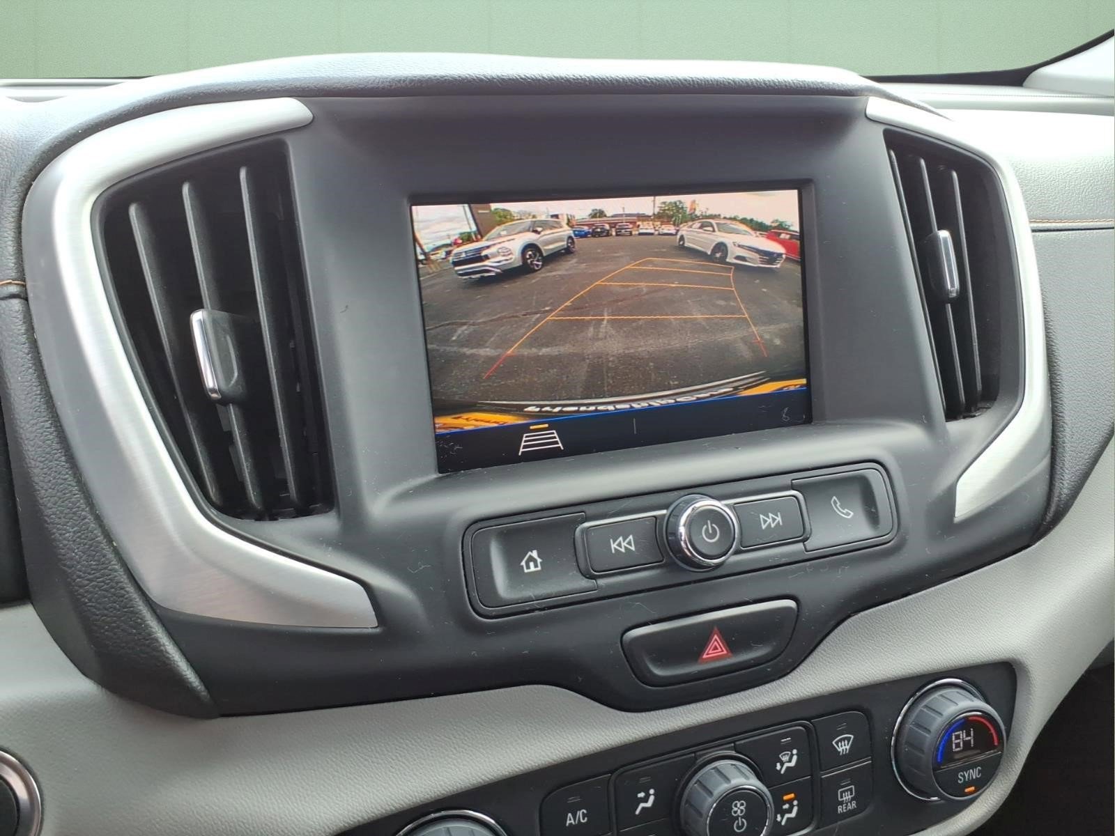 Used 2020 GMC Terrain SLE w/ Driver Convenience Package FWD image 23