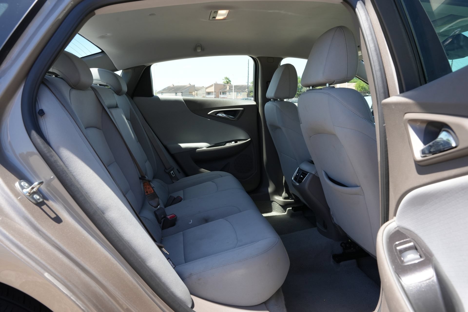 Used 2025 Chevrolet Malibu LT FWD image 24