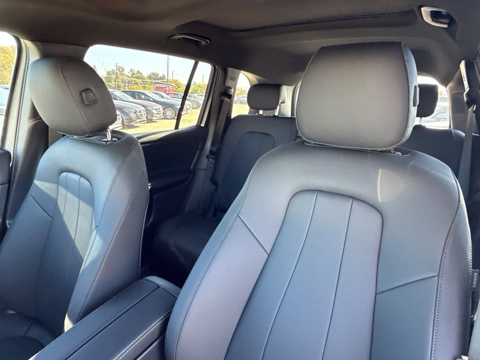 New 2026 Mercedes-Benz GLB 250 4MATIC image 17