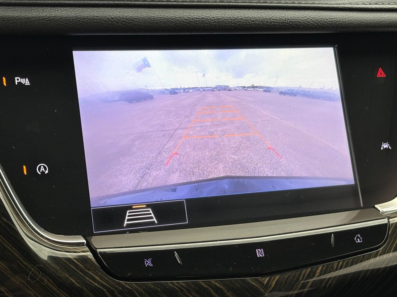 Used 2020 Cadillac XT6 Premium Luxury FWD image 26