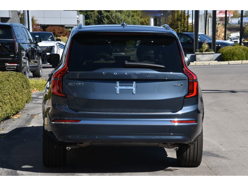 New 2026 Volvo XC90 B6 Plus w/ Protection Package Premier image 5