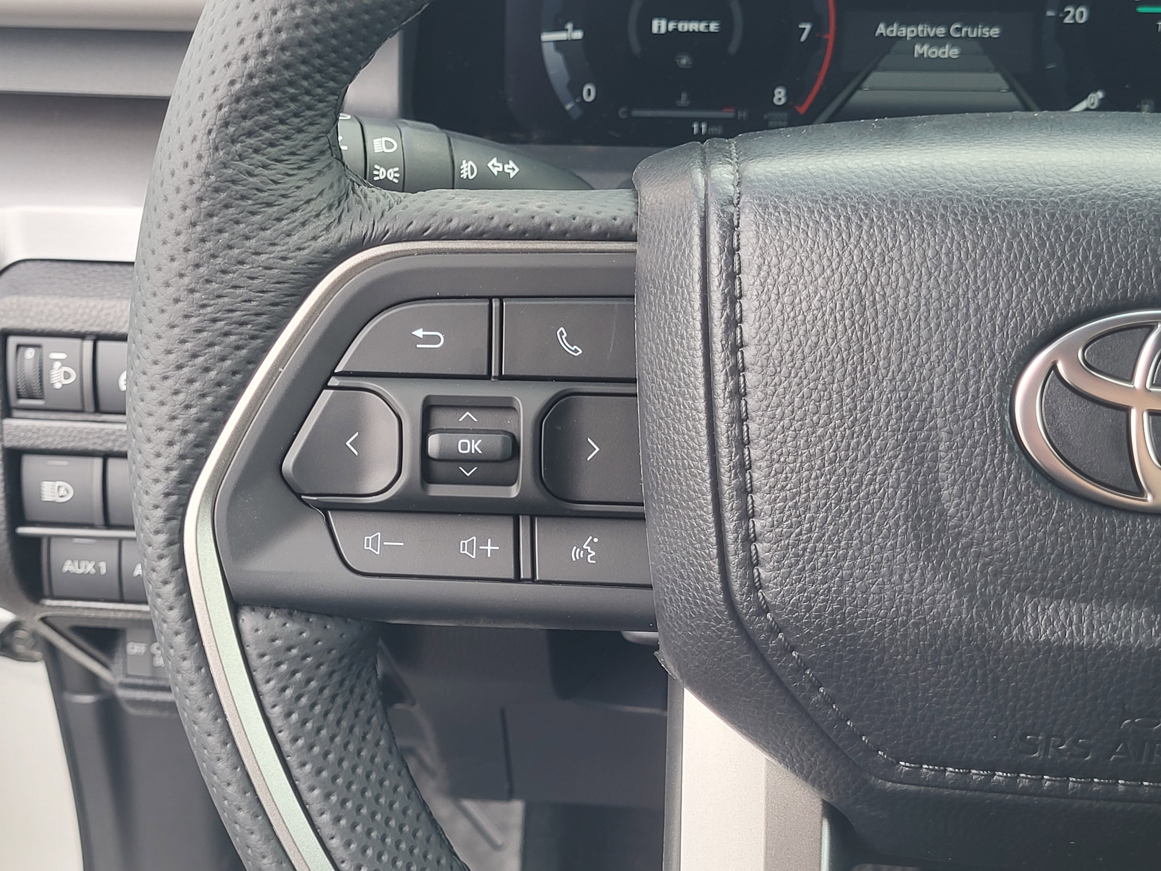 New 2026 Toyota Tacoma TRD Off-Road w/ TRD Off Road Premium Package AWD/4WD image 12