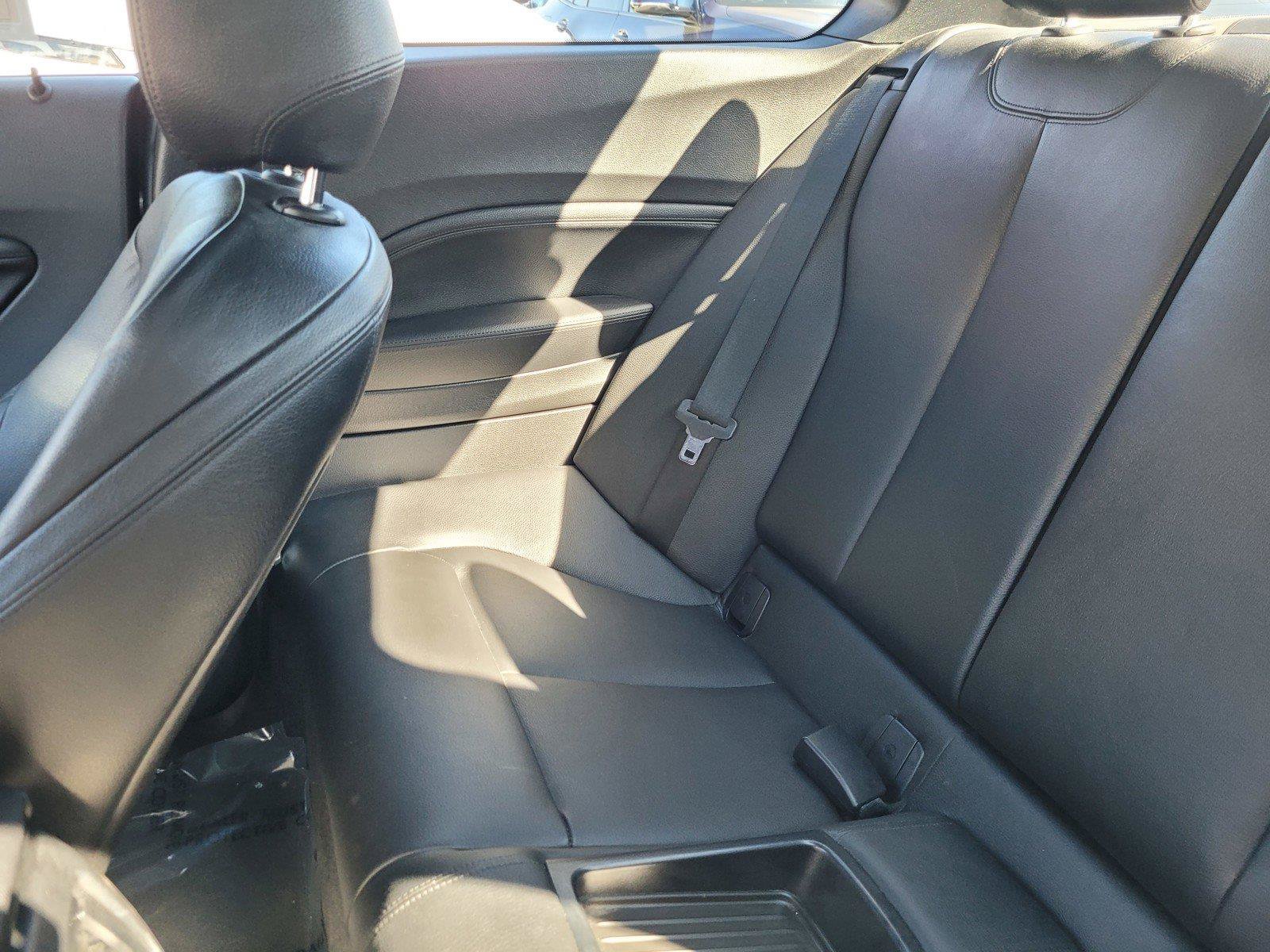 Used 2015 BMW M235i Coupe RWD image 16