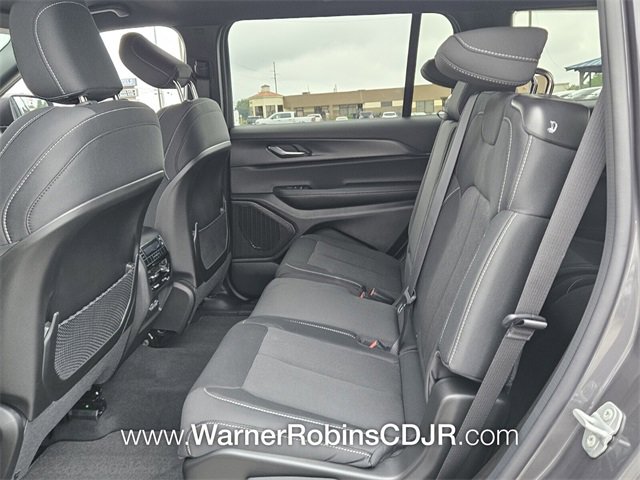 New 2025 Jeep Grand Cherokee L Laredo w/ Luxury Tech Group I image 6