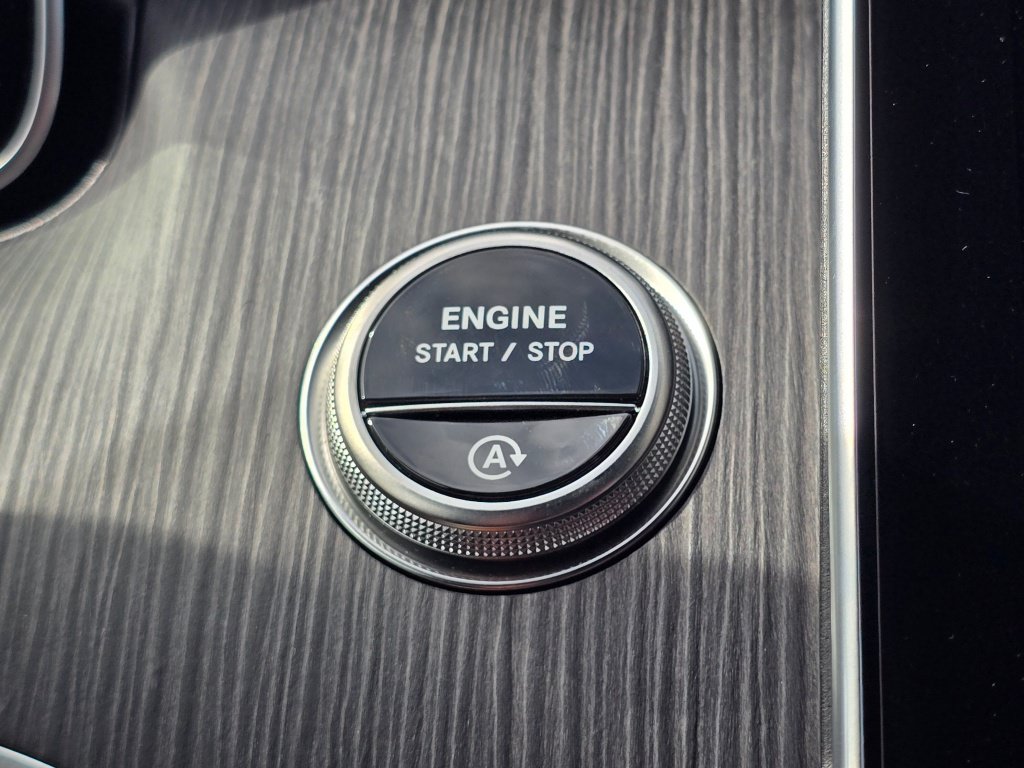 New 2026 Mercedes-Benz C 300 4MATIC Sedan image 41
