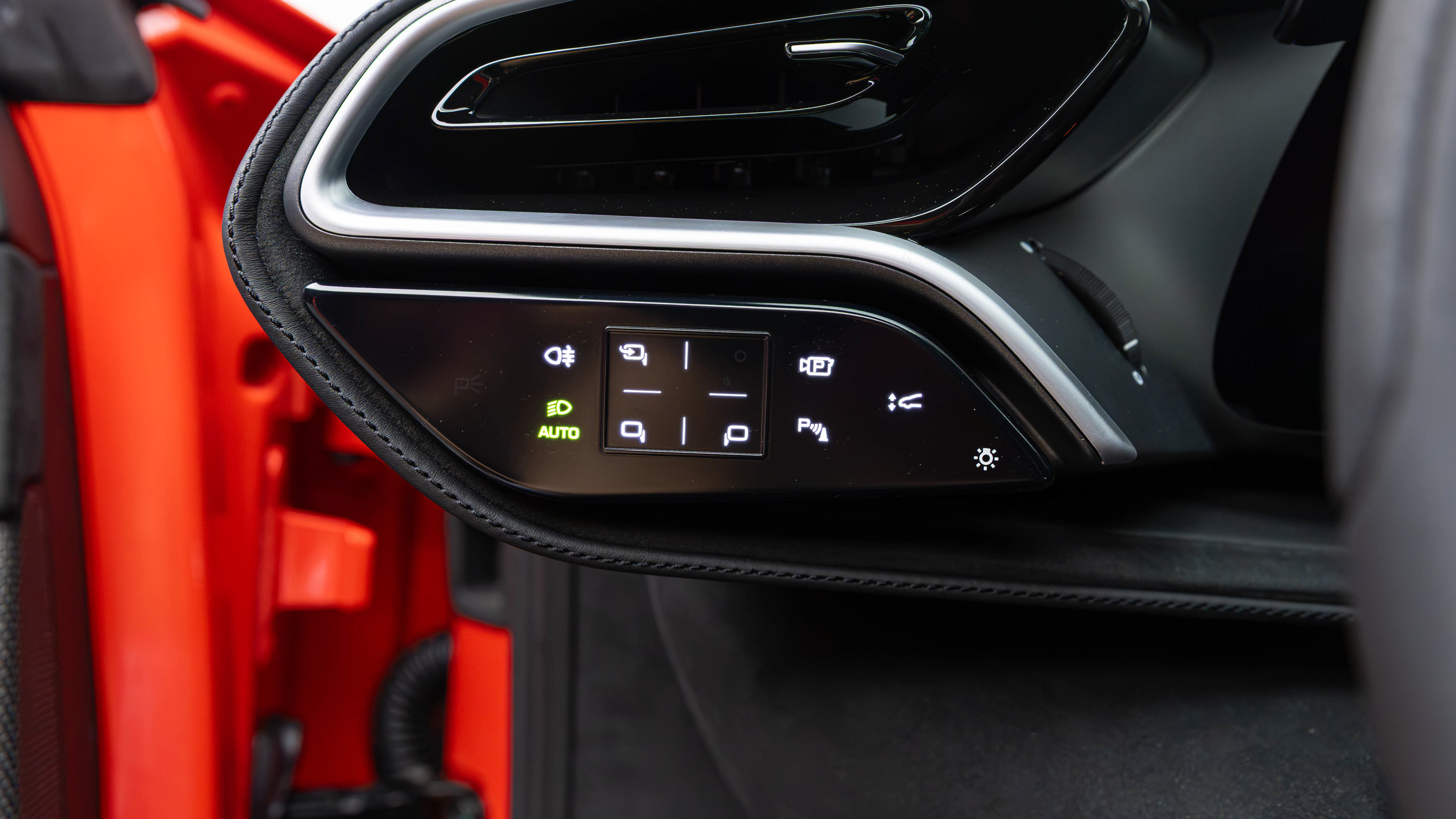 Certified 2026 Ferrari 296 GTS RWD image 22