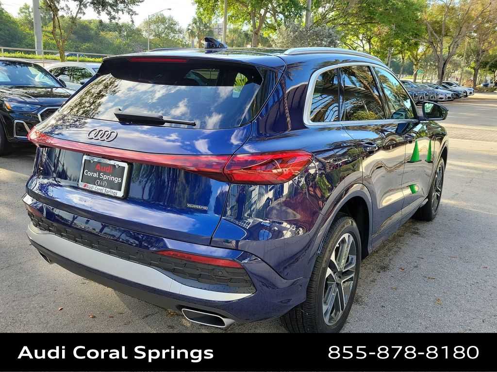 Certified 2025 Audi Q5 Premium w/ Convenience Package image 8