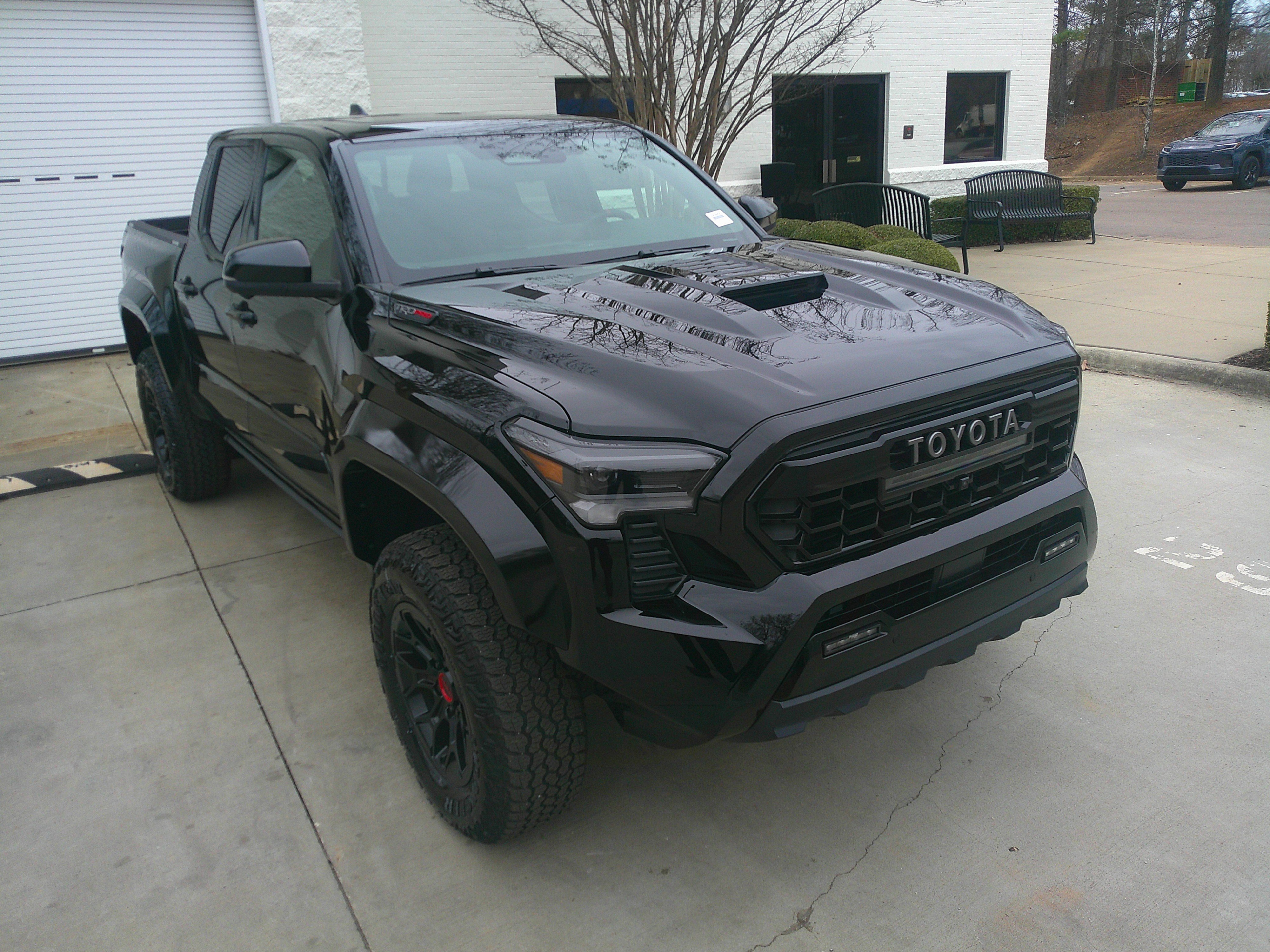 Used 2025 Toyota Tacoma TRD Pro image 2