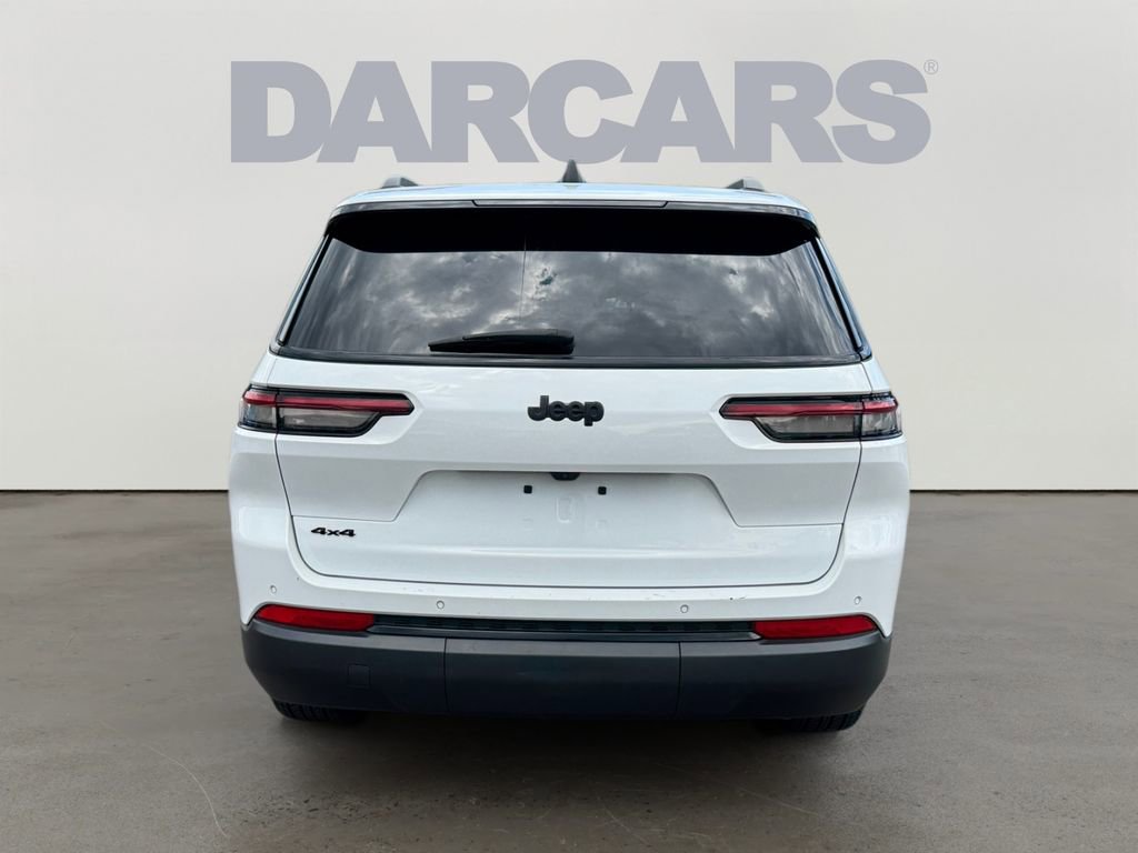 Used 2024 Jeep Grand Cherokee L Laredo AWD/4WD image 6