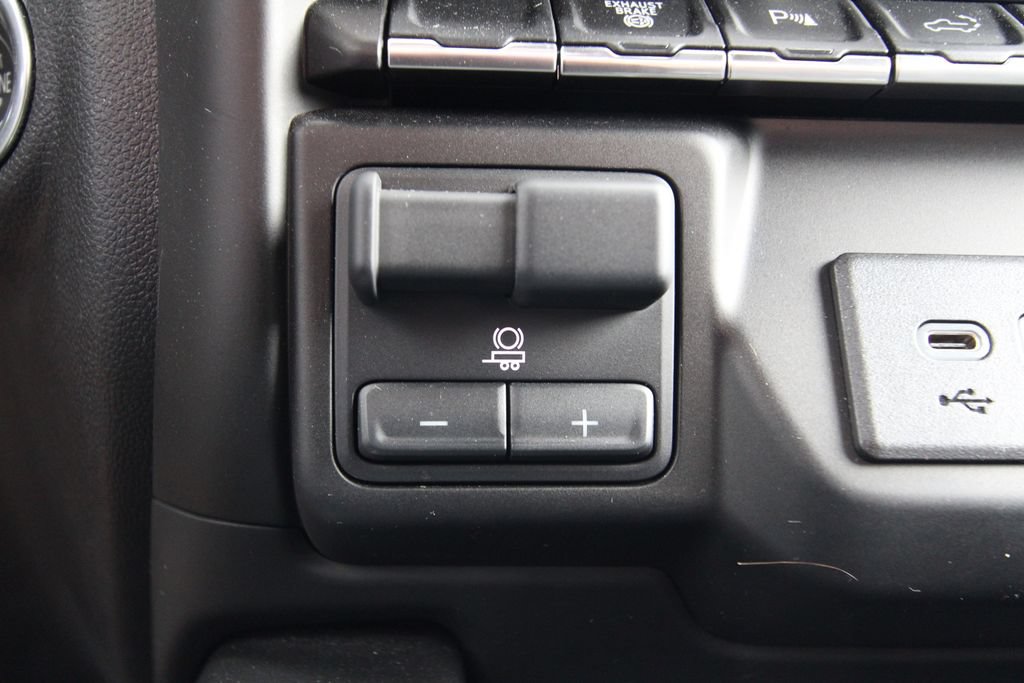 Used 2023 Chevrolet Silverado 2500 LTZ w/ LTZ Plus Package AWD/4WD image 27
