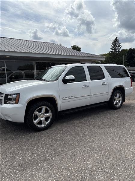 Used 2009 Chevrolet Suburban LTZ AWD/4WD image 21
