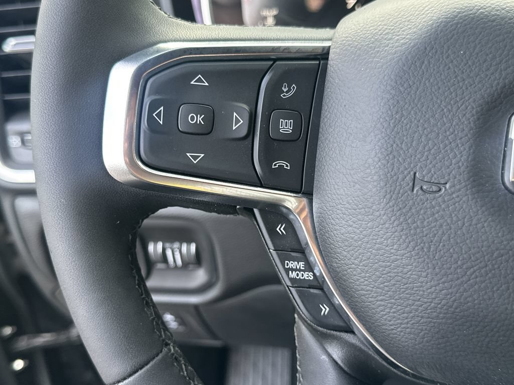 Used 2025 RAM 1500 Big Horn AWD/4WD image 25