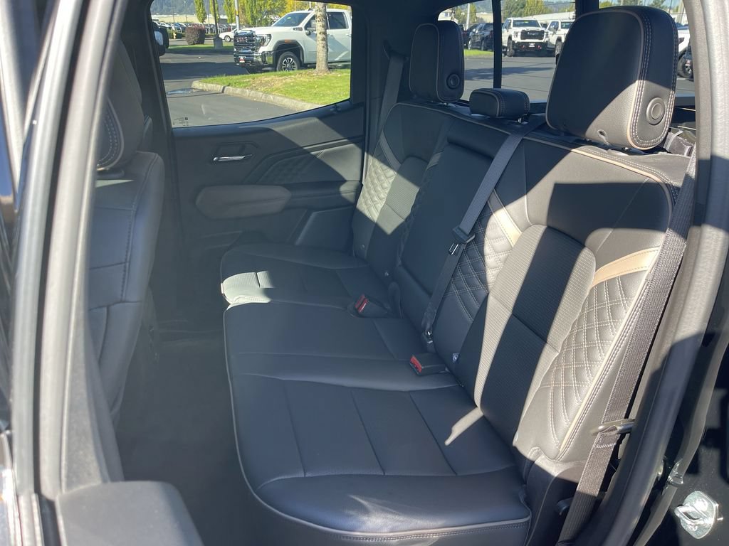 Certified 2023 GMC Canyon Denali AWD/4WD image 26
