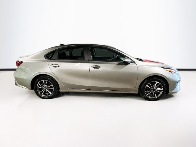 Certified 2023 Kia Forte LXS w/ LXS Technology Package FWD image 8