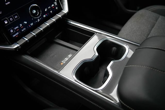 Used 2025 GMC Acadia Elevation FWD image 12